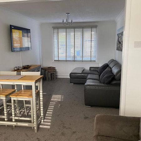 Riverside Park Ground Floor Apartment - St Neots Extérieur photo